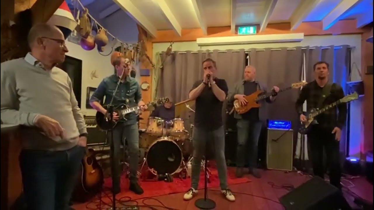 Baat het niet dan schaadt het niet cover (uncle John) YouTube