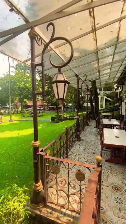 Taman asri di resto Ayam Panggang Situ Gintung Ciputat Tangsel #shorts #jakarta #danau
