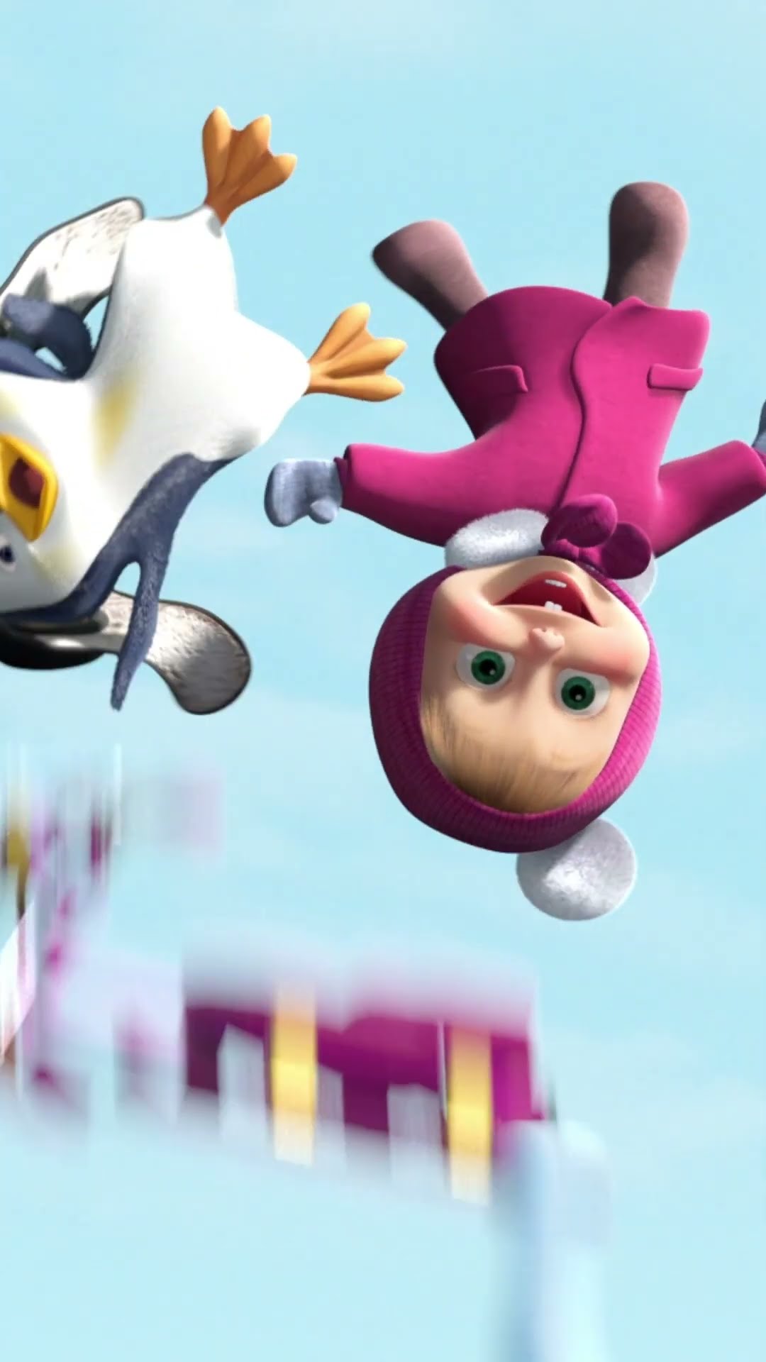 Зимние непоседы  ? ‍? #Shorts #машаимедведь #КогдаВсеДома #MashaandtheBear