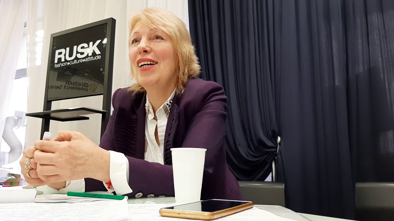 Тренинг натальи. Наталья Воскресенская. Челнокова Воскресенская Наталья коуч. Наталья Воскресенская Сосновый Бор. Воскресенская Наталья Владимировна.