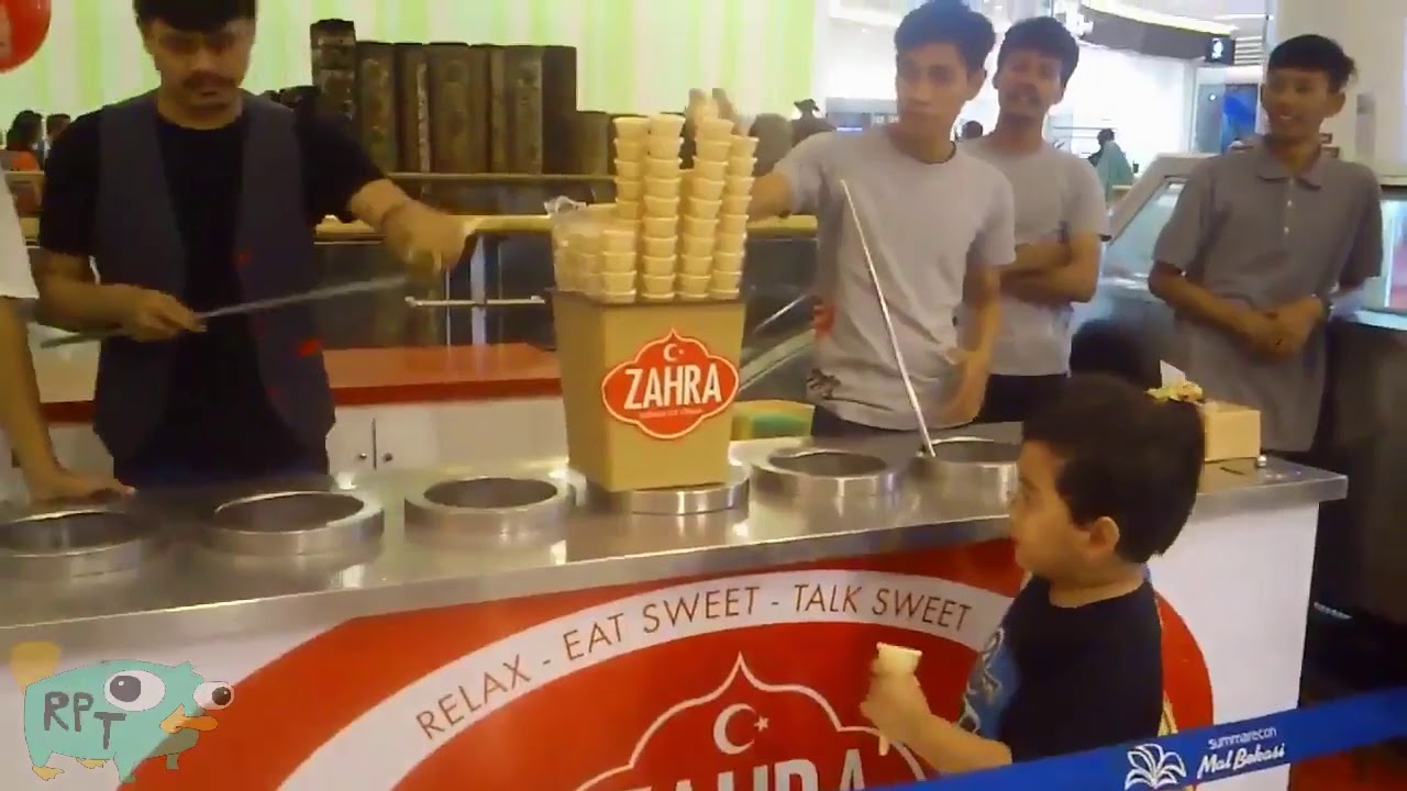 Little Boy Defeated Turkish Ice Cream Man Youtube
