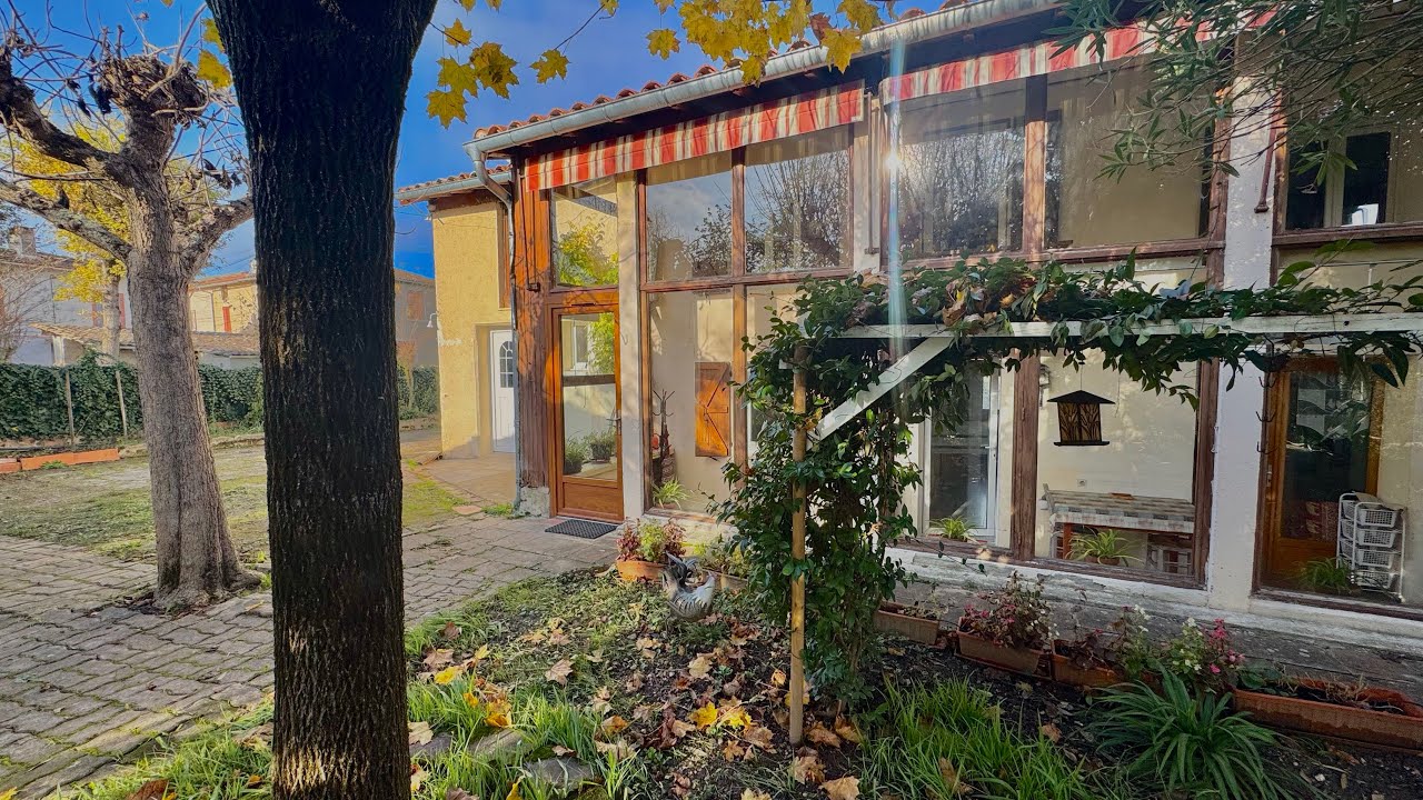 Rabastens - maison de ville T5 avec dépendances et jardin