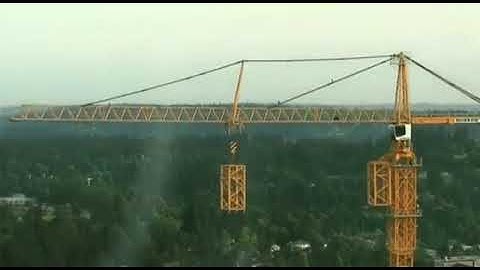 Video hướng dẫn cách lắp cần cẩu trục xây nhà cao tầng