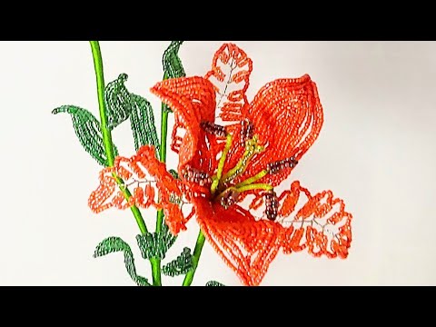 Ажурные лилии бисер Авторская работа Цветы из бисера Бисероплетение Beaded Lily
