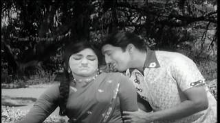 Engal Veetu HD Song