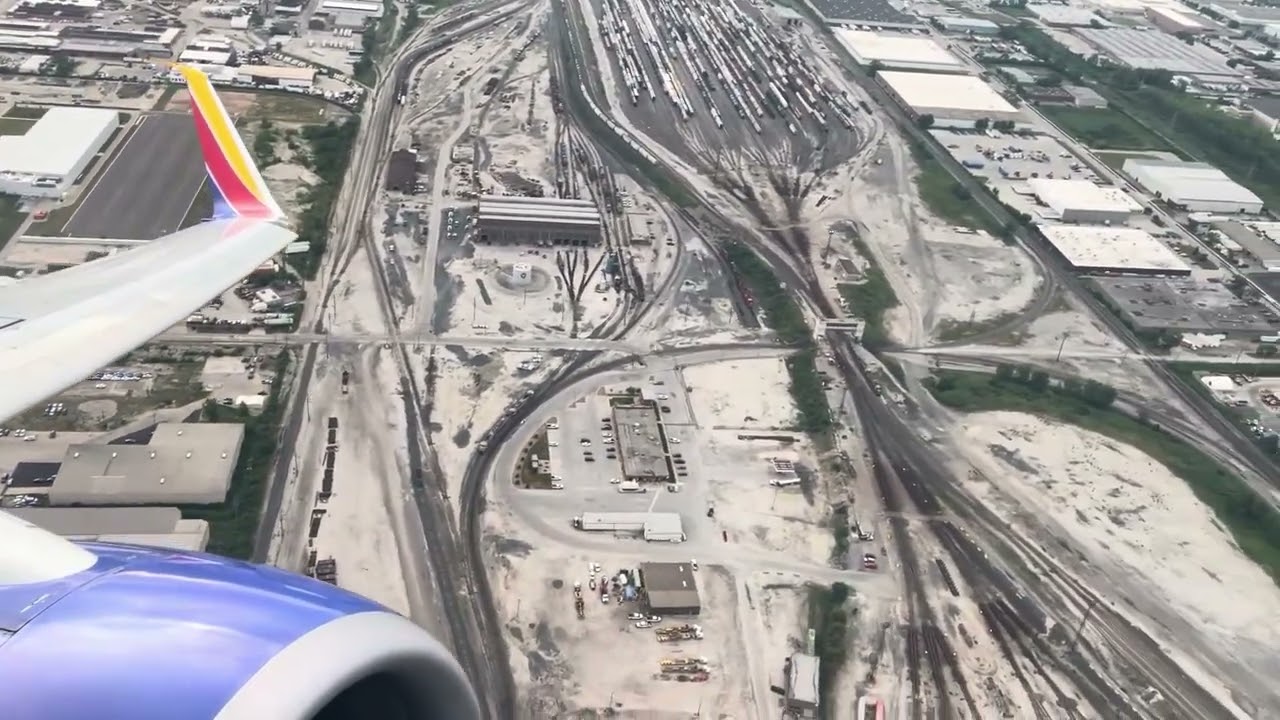 LOUD BUZZ! | Southwest Airlines Boeing 737-700 | Takeoff from Chicago Midway | N7750A