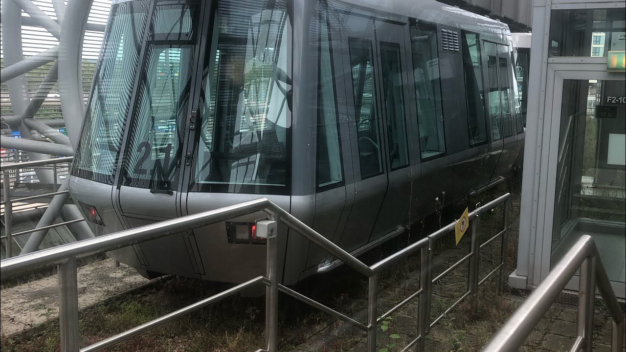 SkyTrain Düsseldorf Vom Terminal C Zum Bahnhof