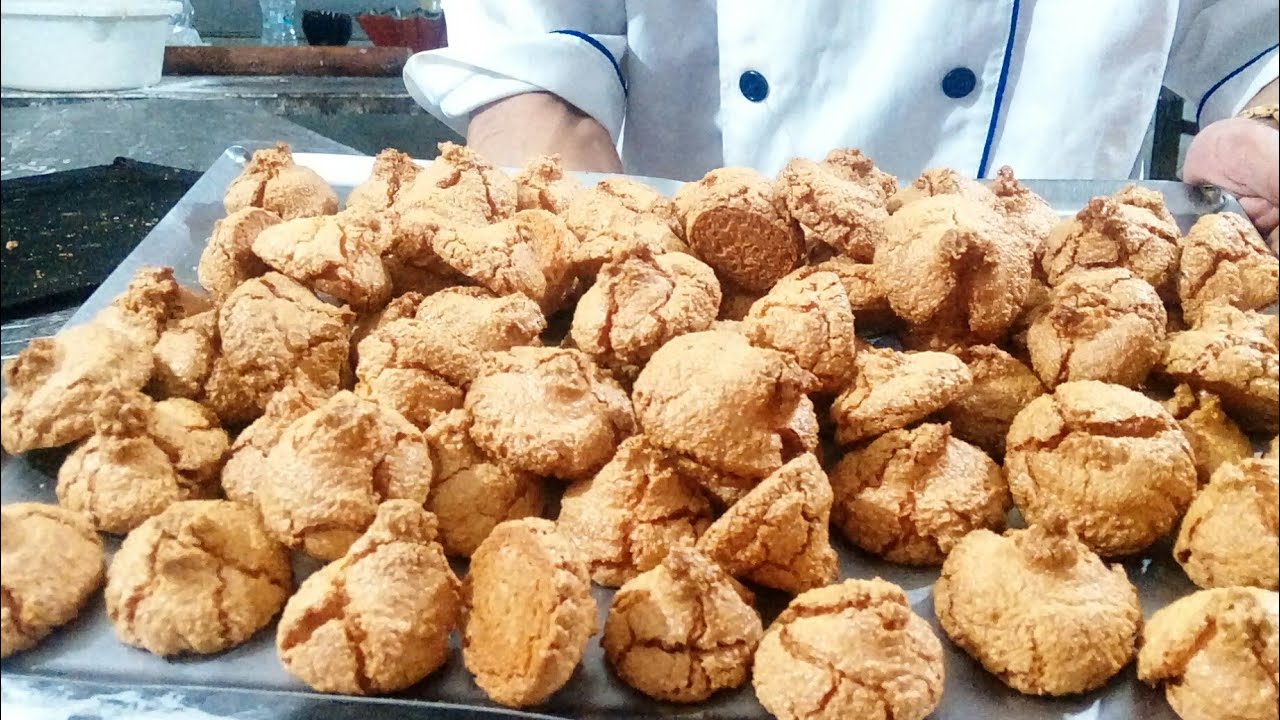 انا جبت ليكم محبوبة الجماهير حلوة الكوك المعلكة  ديال الزنقة 🚵🏃