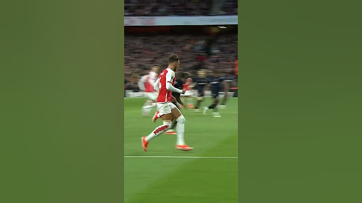 Which Arsenal player did it better? White, Odegaard or Trossard? #AFC #football #footballshorts