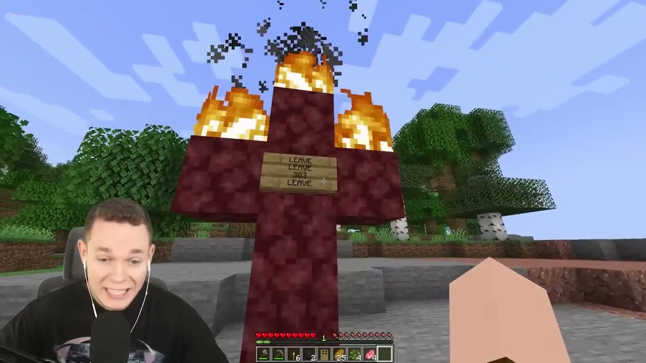 WIR FINDEN das ENTITY 303 MONSTER in Minecraft - YouTube