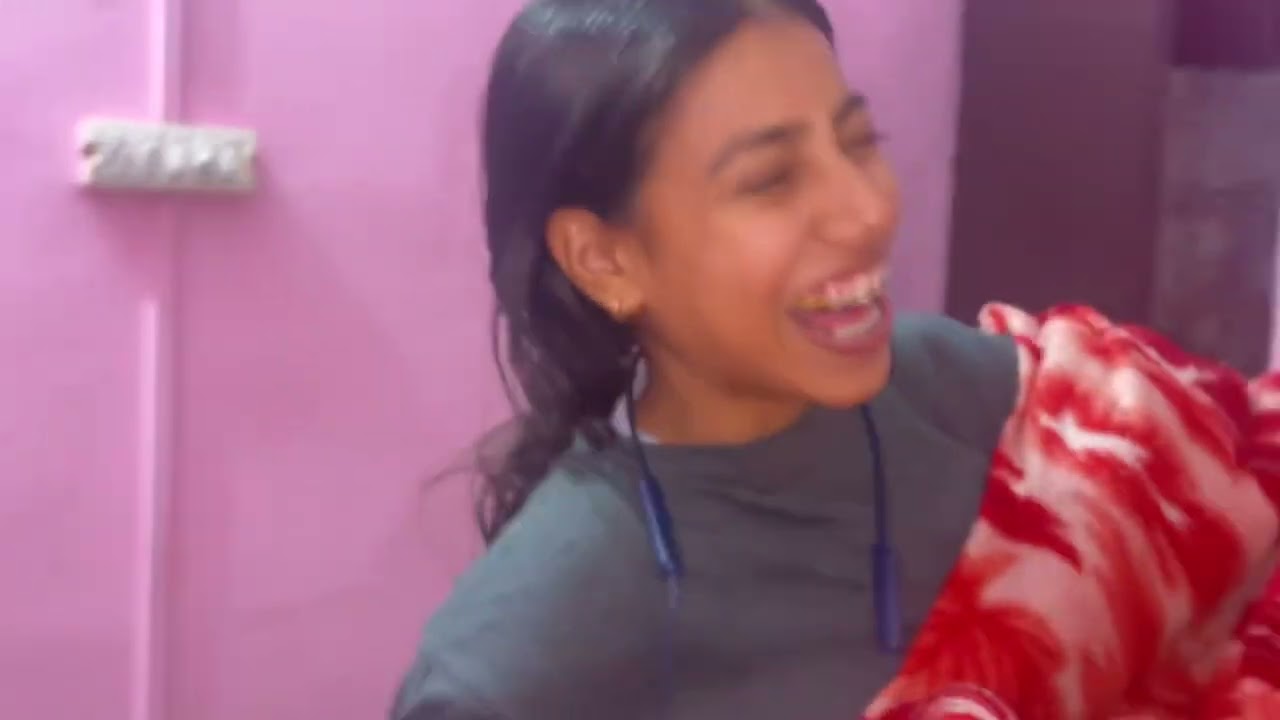 Aaj in logo ne bhaut bezati ki