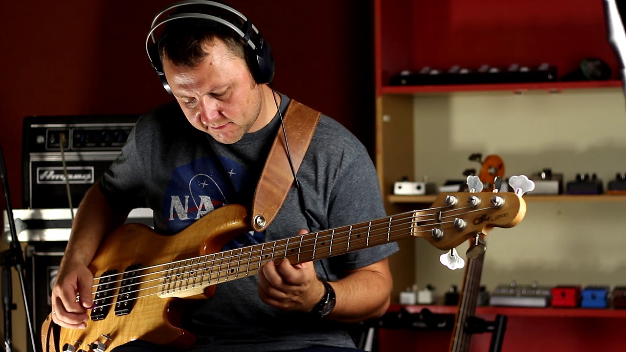 Pneuma Tool Bass Cover On G L L2500 Usa Bass Youtube