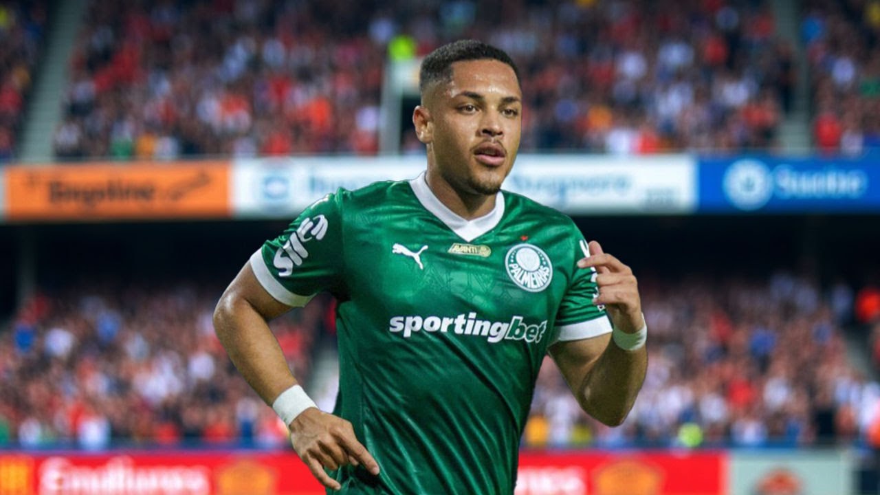 Vitor Roque ▶ REBORN at Palmeiras ● Skills & Goals 2025