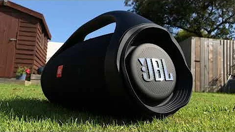 JBL Boombox 2 Absolutely Awesome Bass Test 😎 | LFM 88