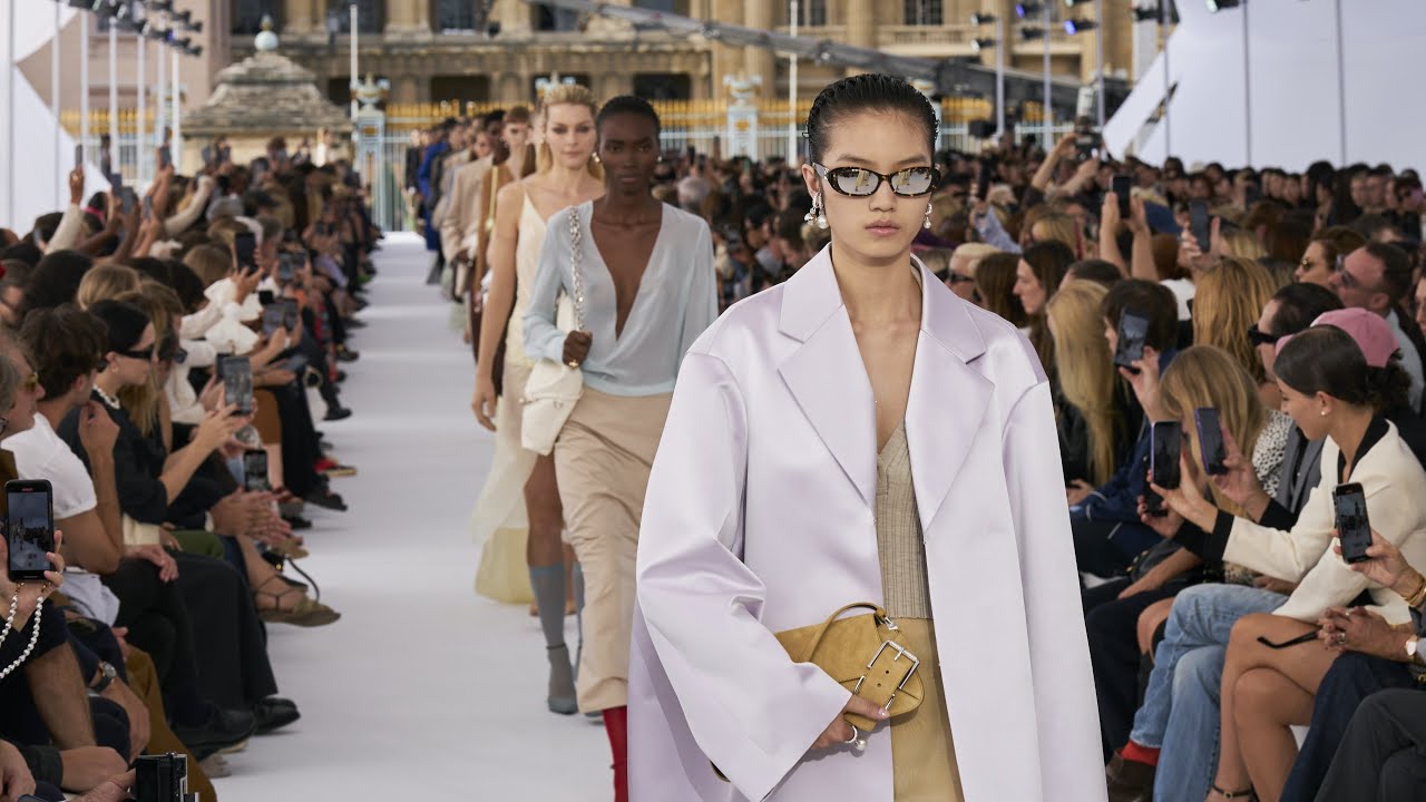 Givenchy Spring Summer 24 - YouTube
