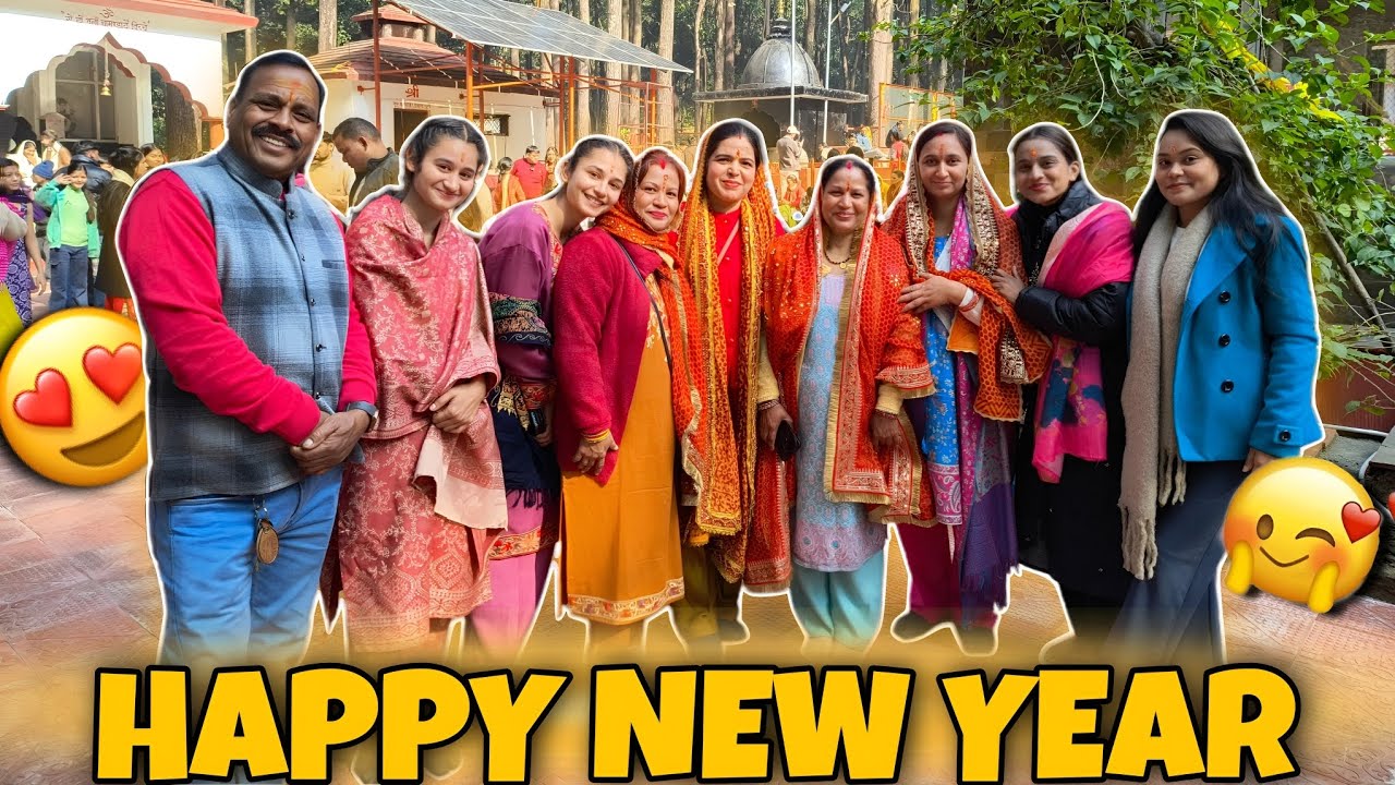New Year Celebration | Family Ke Saath Kiye Darshan 🥰 || TanujaRautelavlogs #family 