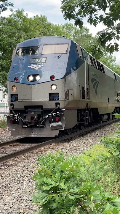 Amtrak Horn Show!