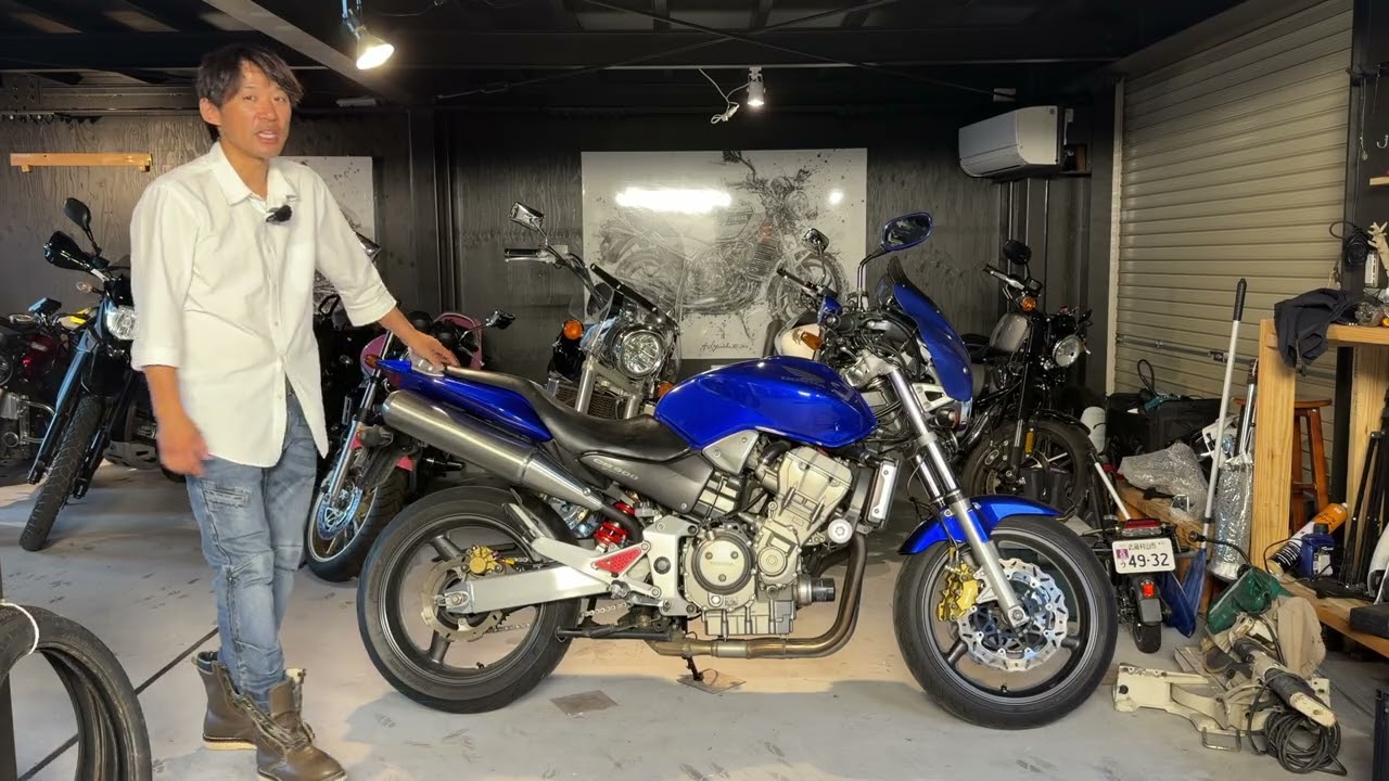 HONDA Hornet 900 reference video - YouTube
