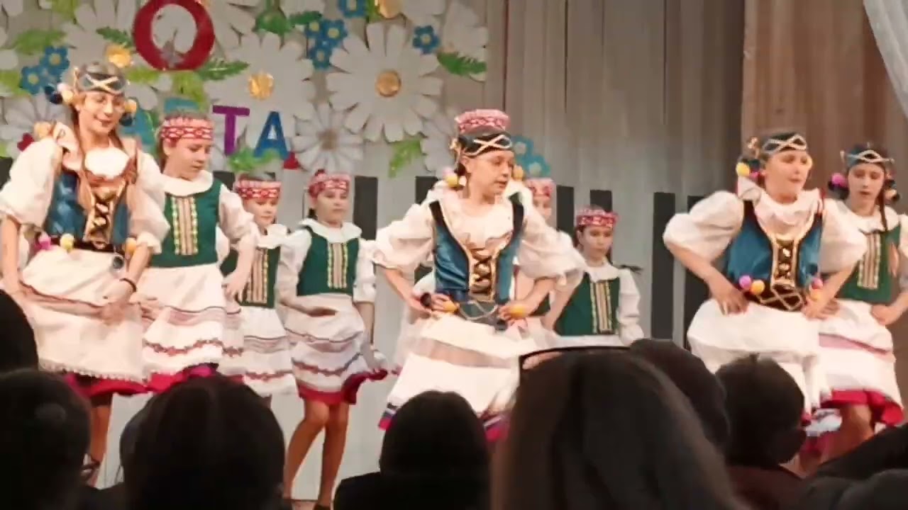 Танцевальный Ансамбль школы искусств!