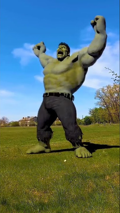 HULK Siren Head Pacman prank Mom fedchenkofamily #shorts #hulk #sirenhead