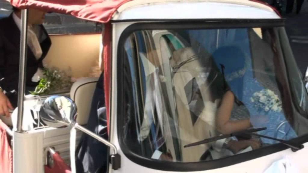 Sposi in motoretta a Monte di Procida.APE PIAGGIO.Pacosmart