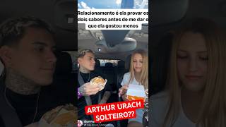 ARTHUR URACH O CAMERAMAN DA MAMÃE ANDRESSA URACH PARECE TER TERMINADO NAMORO COM DJ GABI AYALA