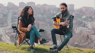 Video thumbnail of "Anıl & Bahar - Lo Berde #akustik  (Gazi Mahallesi)"
