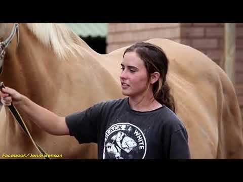 when-this-horse-gave-birth-to-her-baby,-workers-saw-the-afterbirth-and-made-a-shocking-discovery