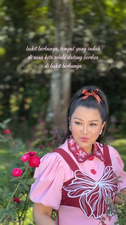 Dengerinnya hati langsung jadi berbunga-bunga 🌺🌷#fitricarlina #bukitberbunga
