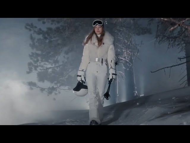 MONCLER GRENOBLE 2024/25AW ファー付ダウンジャケット LAPLANCE FASHION SHOW 2024 (MONCLER GRENOBLE READY-TO-WEAR COLLECTION