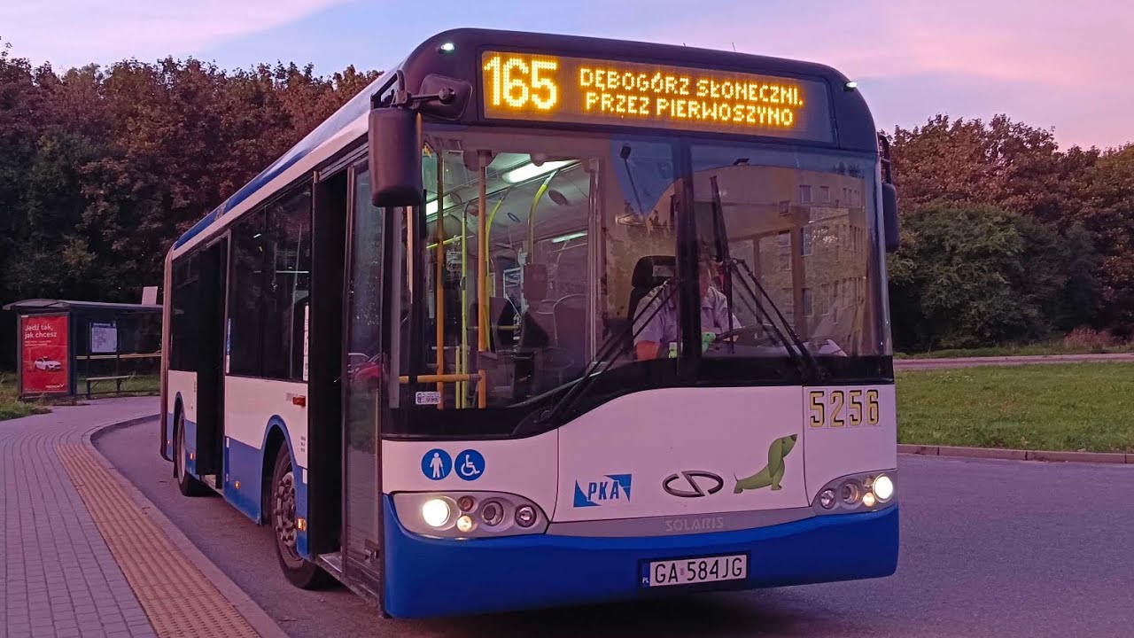 Pociągi i autobusy w Gdyni