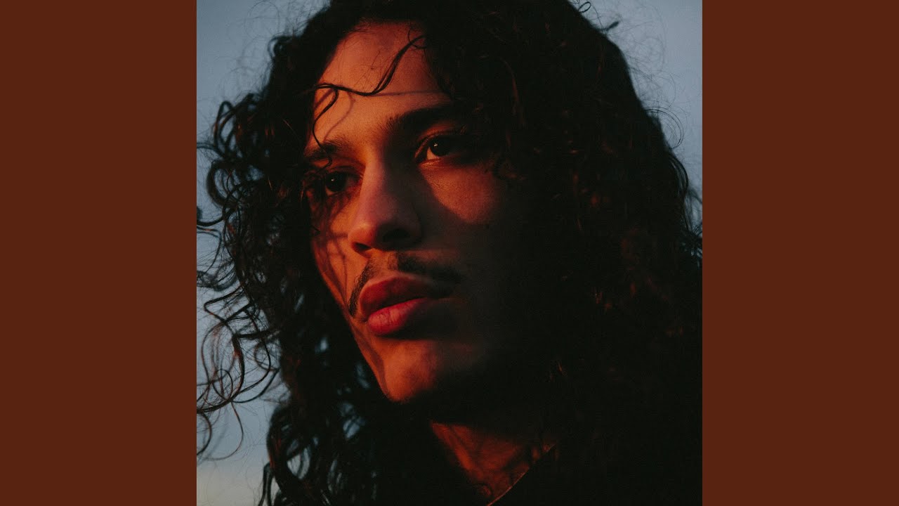 Interlude luxe adlı videoyu YouTube'da izle Interlude luxe adlı videoyu YouTube'da izle