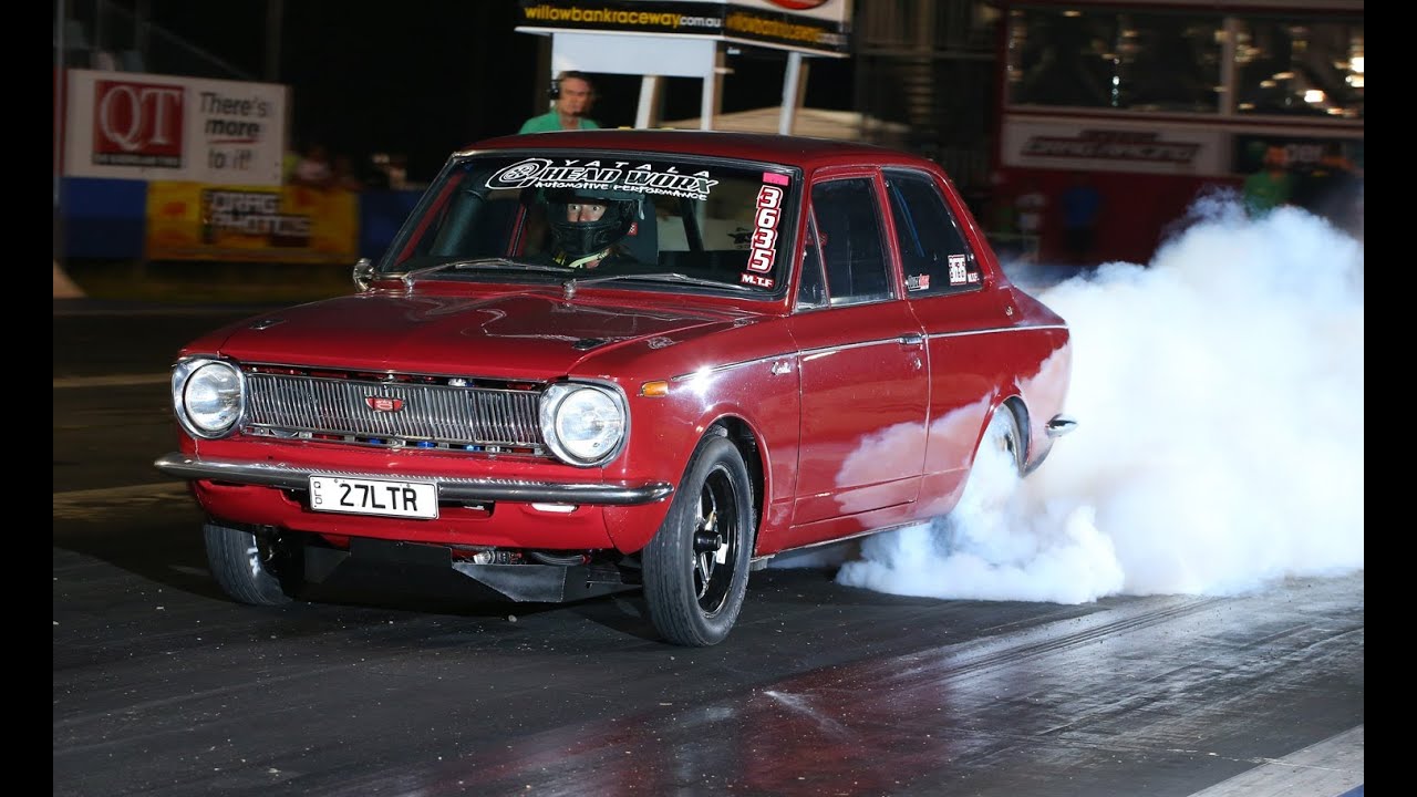 Luke Coy 3rz KE10 Corolla 8.6 @ 161 Willowbank 4th Jan 2014