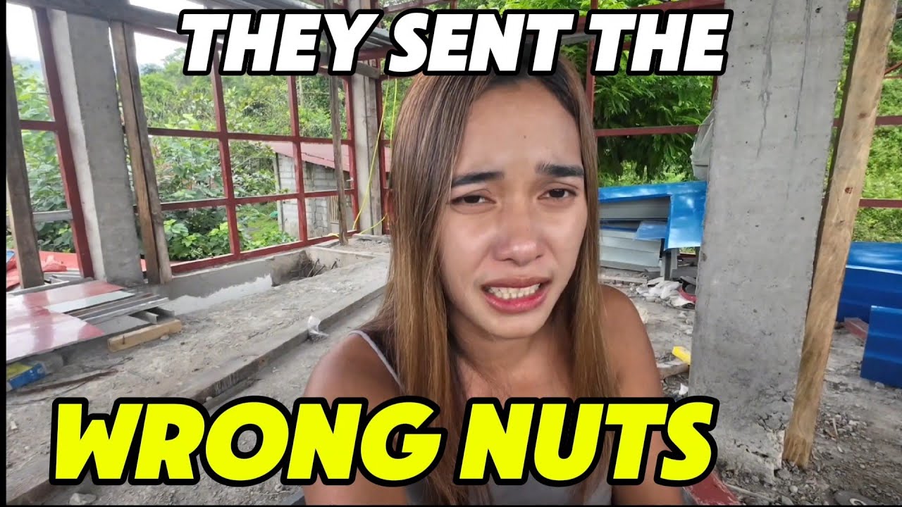 Строительство продолжается, так как нам доставили гайки не того размера вместе с анкерными болтами.