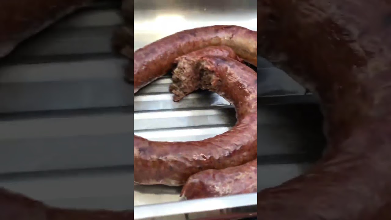 SA Favorite Wors Roll and Tomato Onion Relish - Hamba Wena 