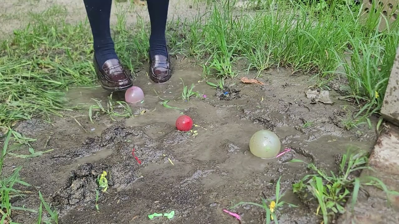 水風船クラッシュヒールローファー