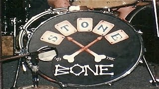 Download Lagu JOKER - To The Bone MP3 Download Lagu JOKER - To The Bone MP3