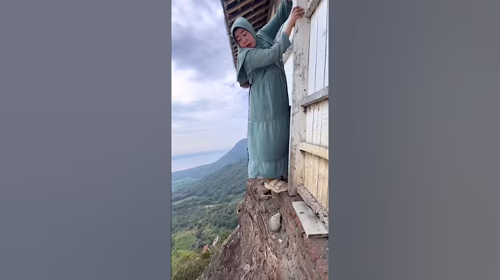 Страшная шутка с обрывом! 😂⛰️#Catsoftiktok #CatLovers #cat #cute #FunnyCats #catcartoon #fyp