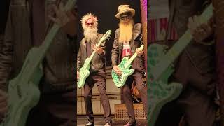 ZZ TOP - Waitin For The Bus - Live  Hard Rock & Casino Tampa 11/9/2021