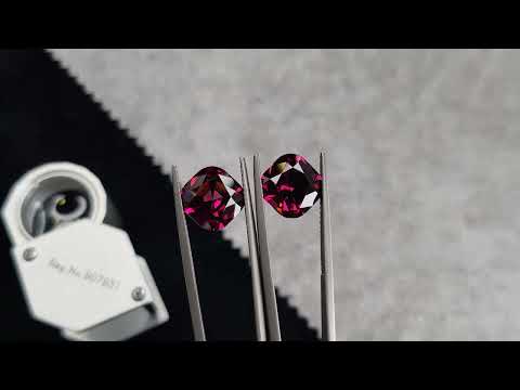 Pair of purple cushion cut rhodolites 9.92 ct, Malawi Video  № 1