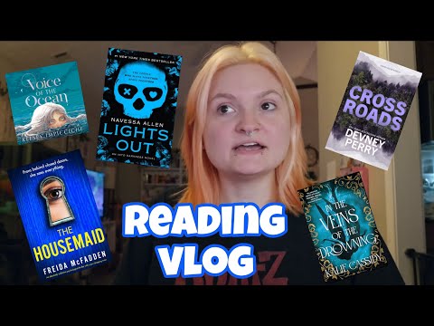 a cozy reading shift | summer → autumn 🍁| vlog |