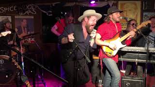 Nathaniel Rateliff with The Texas Gentlemen - "Delta Lady" @Poodie's 3/15/18 chords