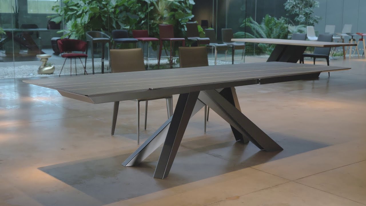 Big Table: bonaldo big dining table