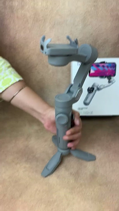 Unboxing the IZI GO-X Gimbal: The Ultimate Smartphone Stabilizer with RGB Magic! 🎥✨