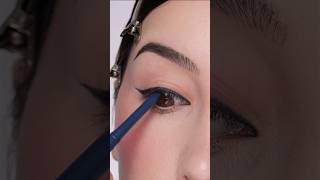 Stila Stay All Day Smudge And Set Eyeliner In Electric Lapis - Blue Winged Eyeliner