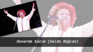 Duvarda Sazım (Selda Bağcan) Resimi