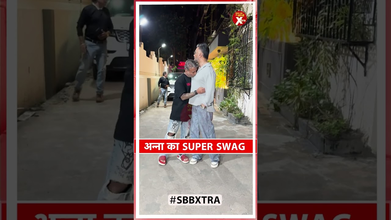 Suniel Shetty Keeps It Cool During Bandra Outing