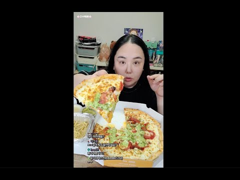 먹방♥ 오랜만이야 <strong>청년피자</strong> 바질크림 냠냐미~ ♥