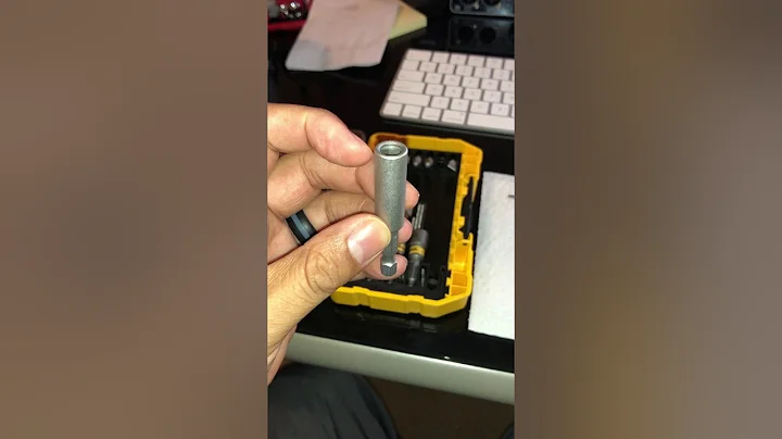 Dewalt Magnetic Bit Holder - Stuck Bit