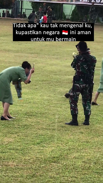 Moment Pajurit TNI AD Pulang Satgas. 'Ini Ayahmu Nak, Jangan Takut'